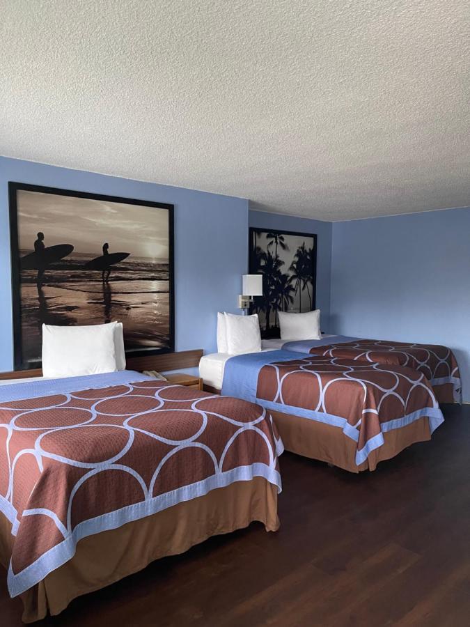 Super 8 By Wyndham Santa Barbara/Goleta Hotel Exterior foto